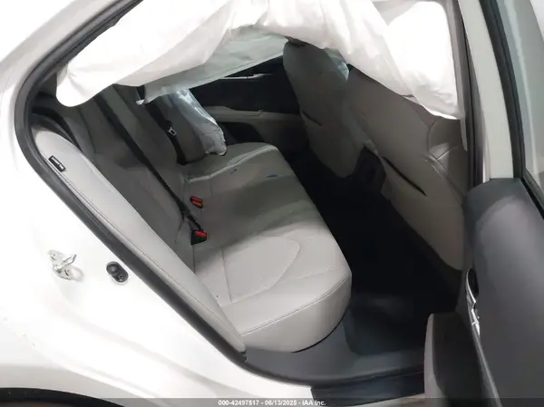 4T1KZ1AK6MU049153 2021 TOYOTA CAMRY - Image 8