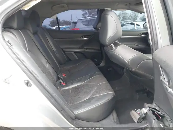 4T1KZ1AK6MU055986 2021 TOYOTA CAMRY - Image 8
