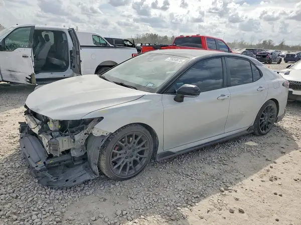 4T1KZ1AK6MU056345 2021 TOYOTA CAMRY - Image 1