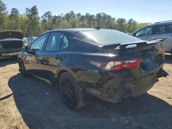 4T1KZ1AK6NU062258 2022 TOYOTA CAMRY - Image 2