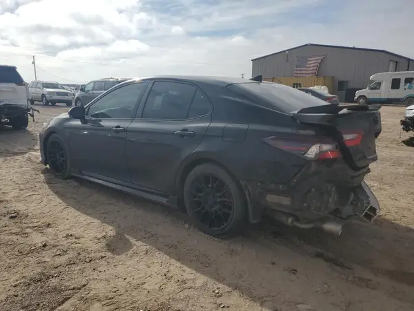 4T1KZ1AK6NU066052 2022 TOYOTA CAMRY - Image 2