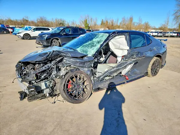 4T1KZ1AK6RU089370 2024 TOYOTA CAMRY - Image 1