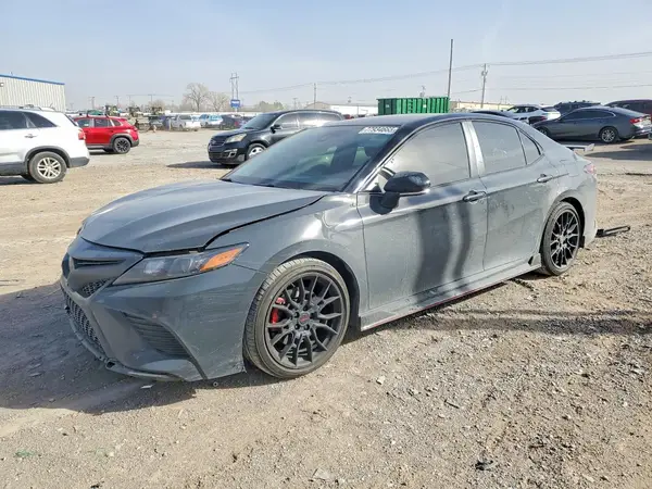 4T1KZ1AK6RU097209 2024 TOYOTA CAMRY - Image 1