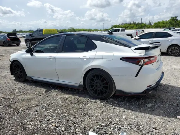 4T1KZ1AK6RU098229 2024 TOYOTA CAMRY - Image 2