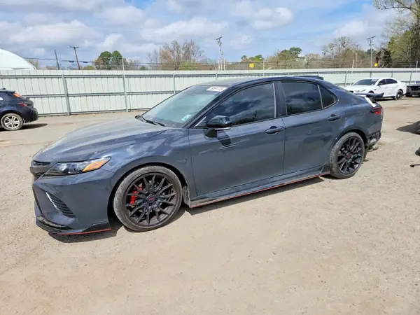 4T1KZ1AK6RU101307 2024 TOYOTA CAMRY - Image 1
