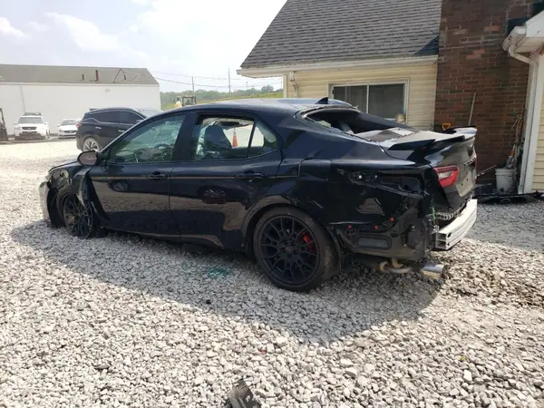 4T1KZ1AK6RU15D217 2024 TOYOTA CAMRY - Image 2