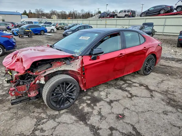 4T1KZ1AK7MU048223 2021 TOYOTA CAMRY - Image 1