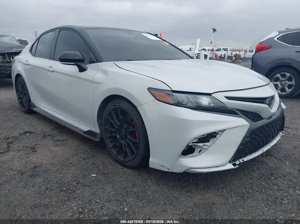 4T1KZ1AK7MU050943 2021 TOYOTA CAMRY - Image 1