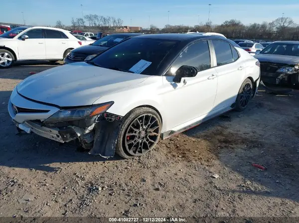 4T1KZ1AK7MU051588 2021 TOYOTA CAMRY - Image 2