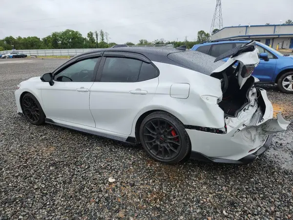 4T1KZ1AK7MU052563 2021 TOYOTA CAMRY - Image 2