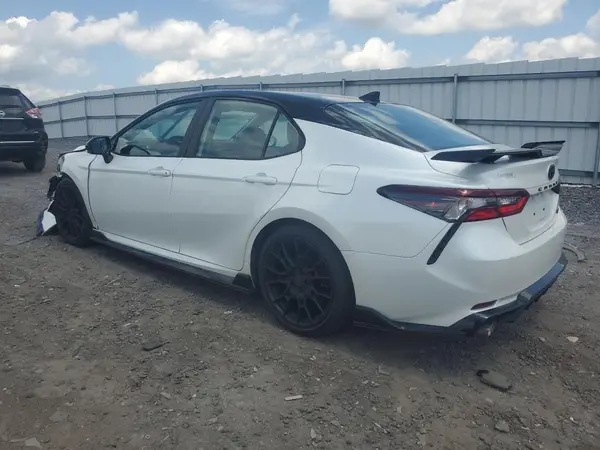4T1KZ1AK7MU053566 2021 TOYOTA CAMRY - Image 2