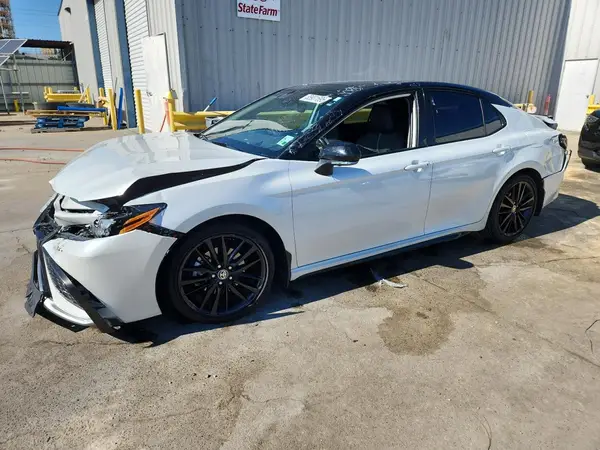 4T1KZ1AK7MU059108 2021 TOYOTA CAMRY - Image 1