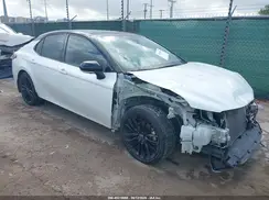4T1KZ1AK7NU061846 2022 TOYOTA CAMRY