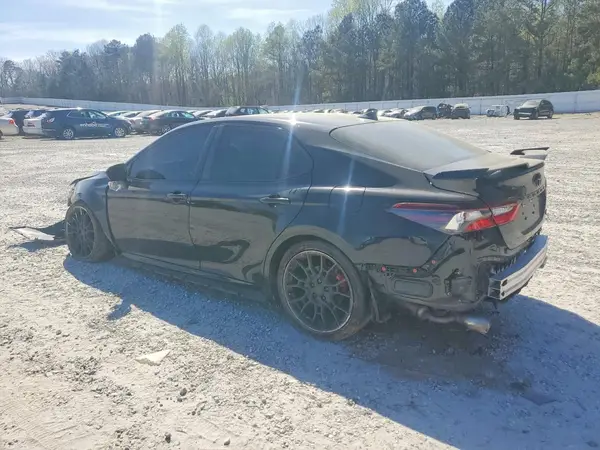 4T1KZ1AK7NU063919 2022 TOYOTA CAMRY - Image 2