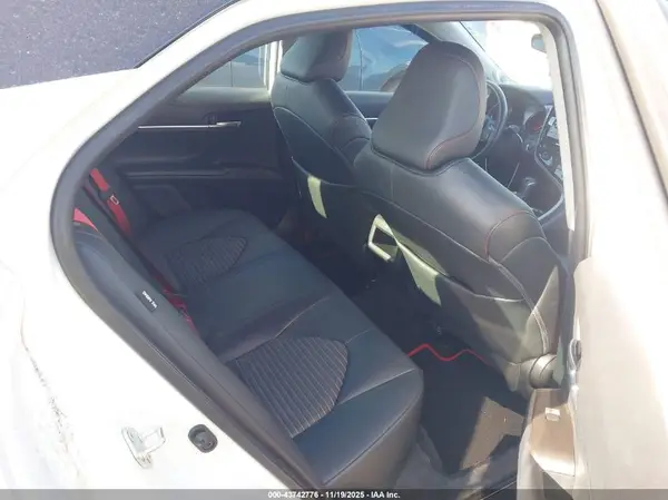 4T1KZ1AK7NU069171 2022 TOYOTA CAMRY - Image 8