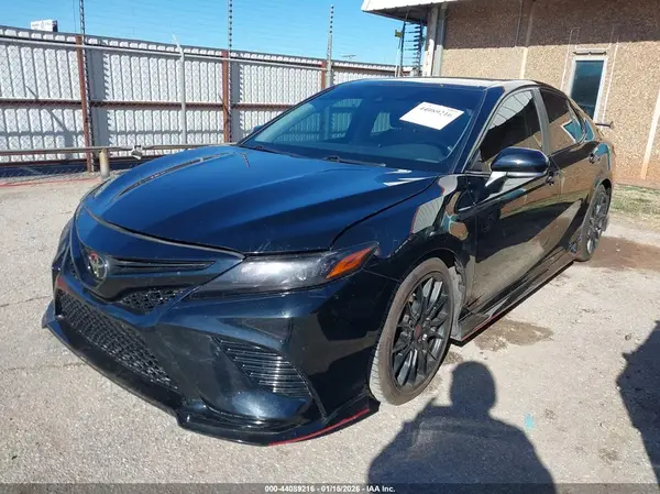 4T1KZ1AK7PU078682 2023 TOYOTA CAMRY - Image 2