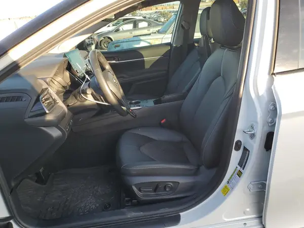 2023 TOYOTA CAMRY auction photo 7