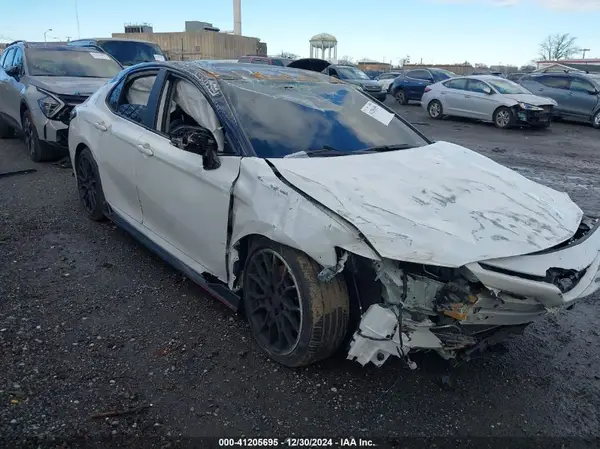 4T1KZ1AK7PU086913 2023 TOYOTA CAMRY - Image 1