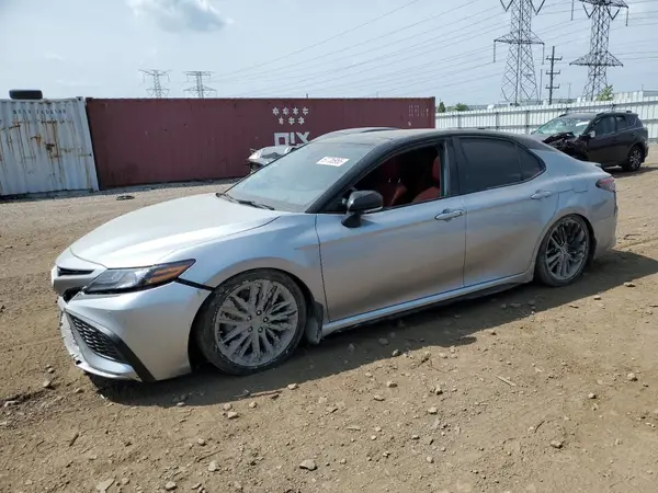 4T1KZ1AK7RU090785 2024 TOYOTA CAMRY - Image 1