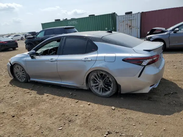 4T1KZ1AK7RU090785 2024 TOYOTA CAMRY - Image 2