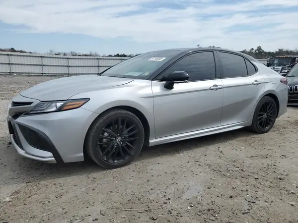 4T1KZ1AK7RU094464 2024 TOYOTA CAMRY - Image 1