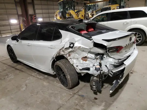 4T1KZ1AK7RU094741 2024 TOYOTA CAMRY - Image 2