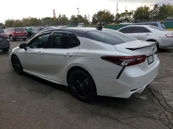 4T1KZ1AK7RU097672 2024 TOYOTA CAMRY - Image 2