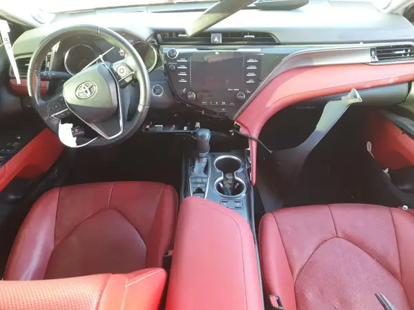 4T1KZ1AK8LU047113 2020 TOYOTA CAMRY - Image 8