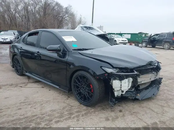 4T1KZ1AK8MU049638 2021 TOYOTA CAMRY - Image 1