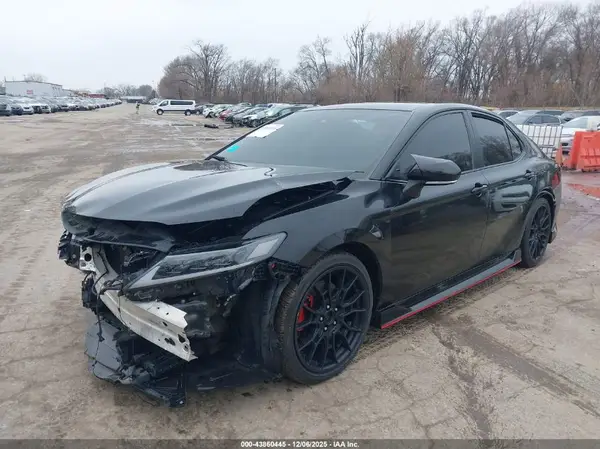 4T1KZ1AK8MU049638 2021 TOYOTA CAMRY - Image 2