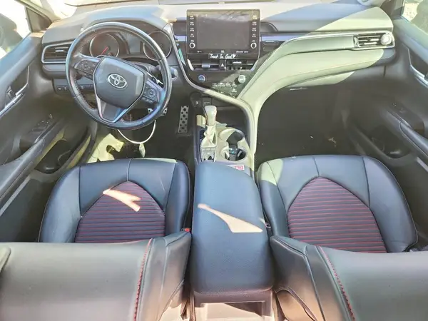 4T1KZ1AK8MU052748 2021 TOYOTA CAMRY - Image 8