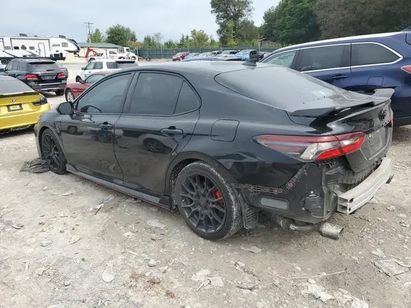 4T1KZ1AK8MU055844 2021 TOYOTA CAMRY - Image 2