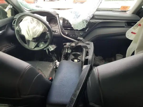 4T1KZ1AK8MU056900 2021 TOYOTA CAMRY - Image 8