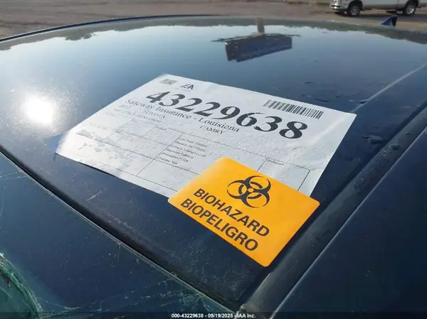 4T1KZ1AK8NU060642 2022 TOYOTA CAMRY - Image 8