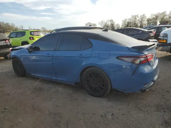 4T1KZ1AK8NU067512 2022 TOYOTA CAMRY - Image 2