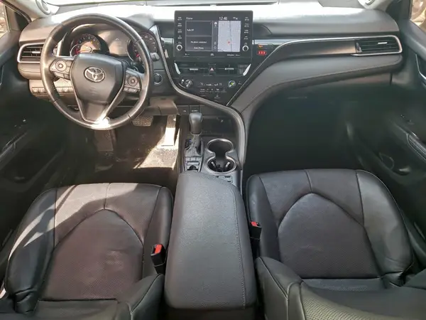 4T1KZ1AK8NU067722 2022 TOYOTA CAMRY - Image 8