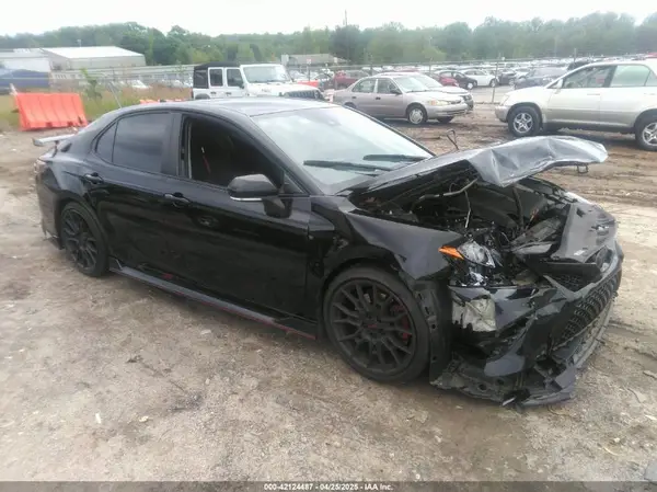 4T1KZ1AK8NU069518 2022 TOYOTA CAMRY - Image 1