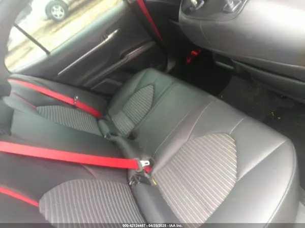 4T1KZ1AK8NU069518 2022 TOYOTA CAMRY - Image 8