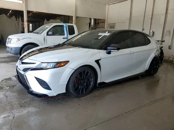 4T1KZ1AK8NU069860 2022 TOYOTA CAMRY - Image 1