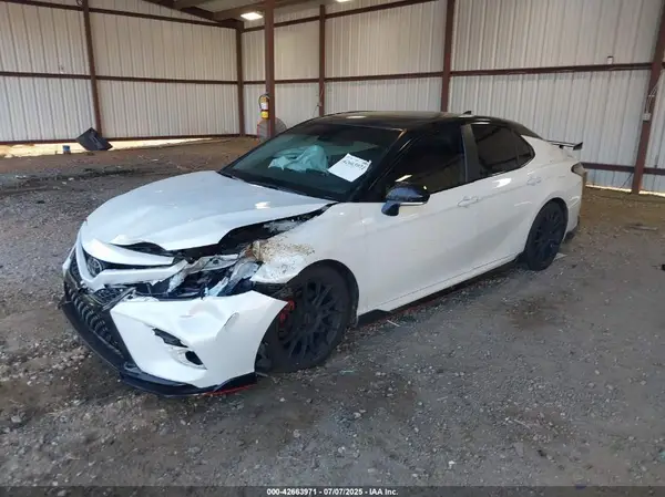 4T1KZ1AK8PU072485 2023 TOYOTA CAMRY - Image 2