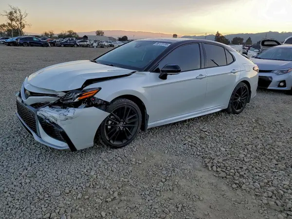 4T1KZ1AK8PU082272 2023 TOYOTA CAMRY - Image 1