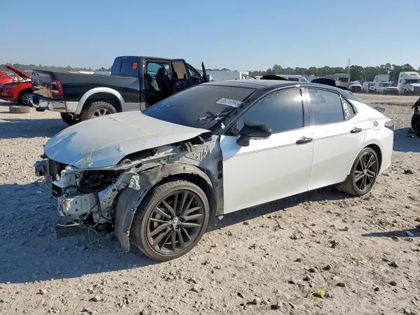 4T1KZ1AK8PU087956 2023 TOYOTA CAMRY - Image 1