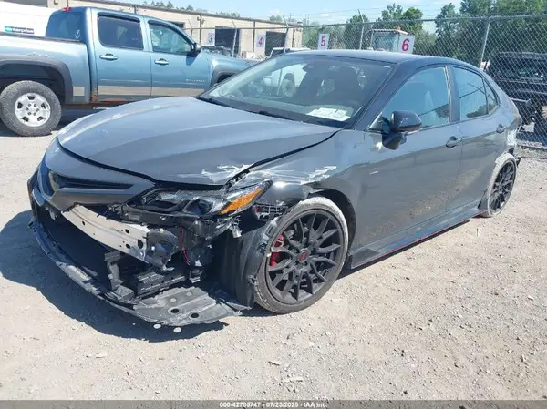4T1KZ1AK8RU095252 2024 TOYOTA CAMRY - Image 2