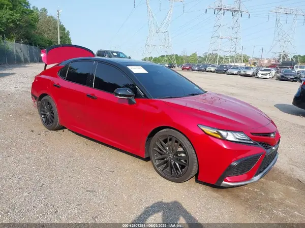 4T1KZ1AK8RU097406 2024 TOYOTA CAMRY - Image 1
