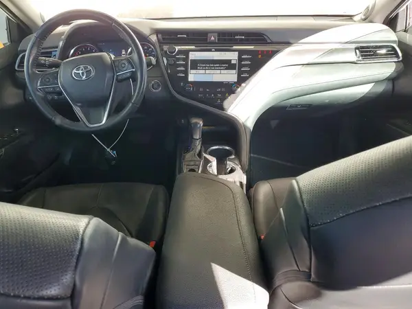 4T1KZ1AK9LU033365 2020 TOYOTA CAMRY - Image 8