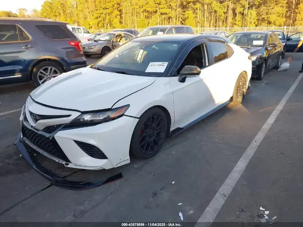 4T1KZ1AK9MU050524 2021 TOYOTA CAMRY - Image 2