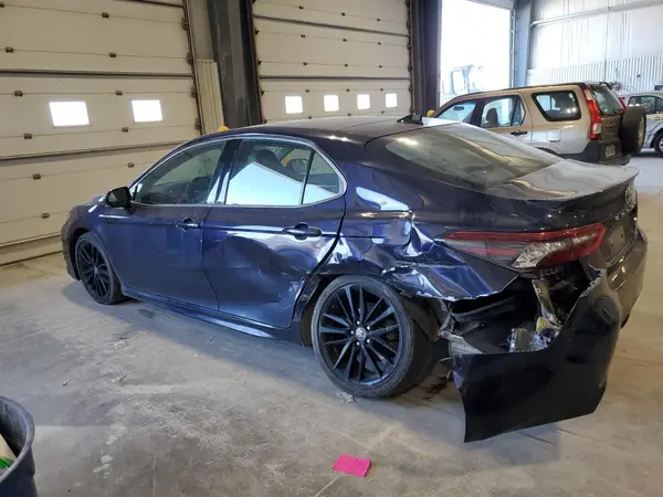 4T1KZ1AK9MU057277 2021 TOYOTA CAMRY - Image 2
