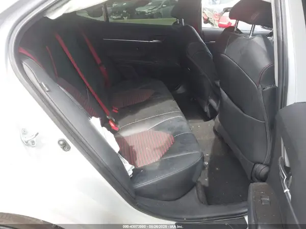 4T1KZ1AK9MU057604 2021 TOYOTA CAMRY - Image 8