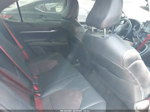 4T1KZ1AK9MU057988 2021 TOYOTA CAMRY - Image 8