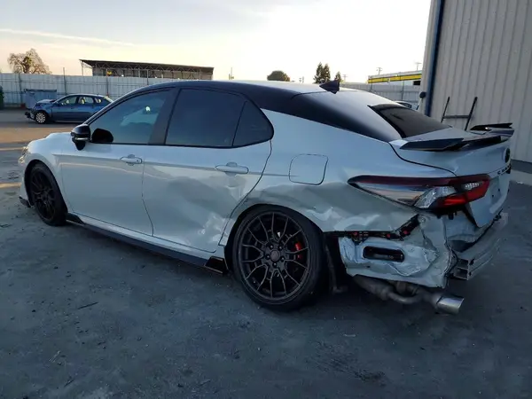 4T1KZ1AK9MU058655 2021 TOYOTA CAMRY - Image 2